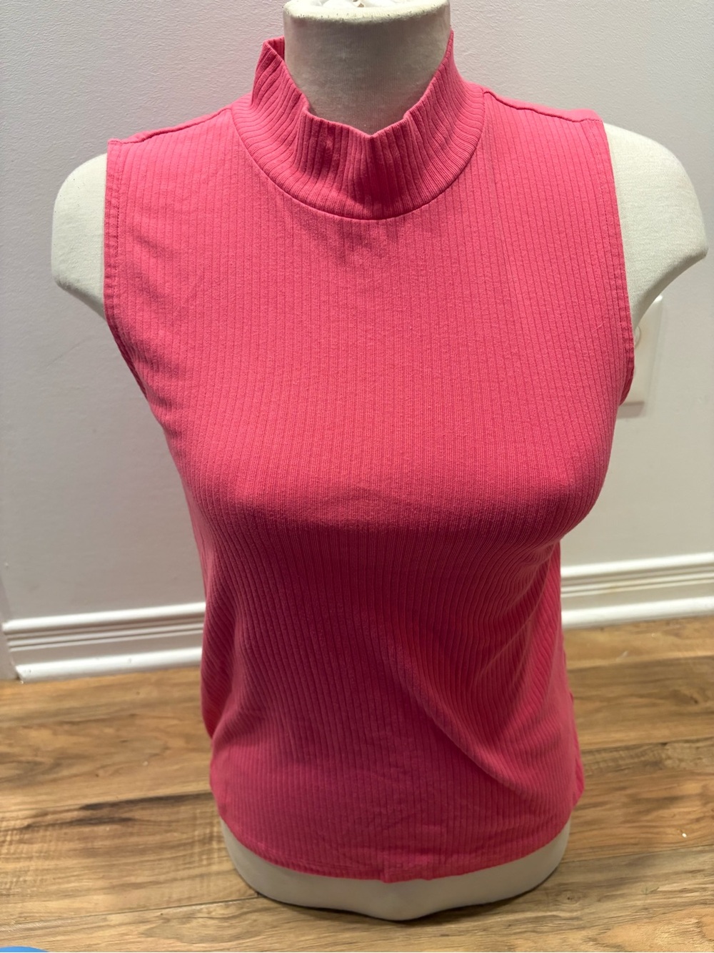 Sleeveless Ribbed Mock Neck Top - Pink
